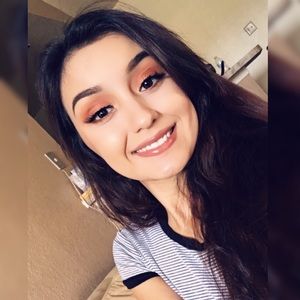 Meet your Posher, Eileen